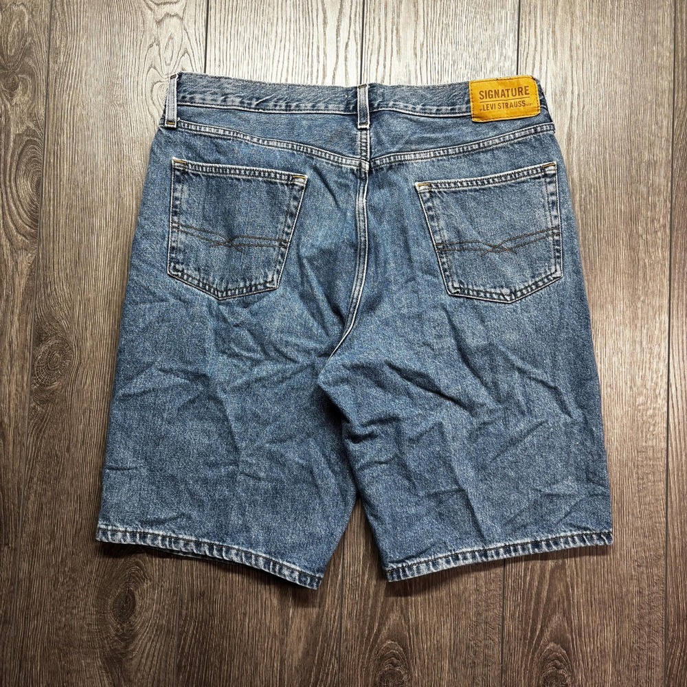 Vintage Levis Signature Denim Jean Shorts Wide Leg Jorts 36 Y2k Streetwear